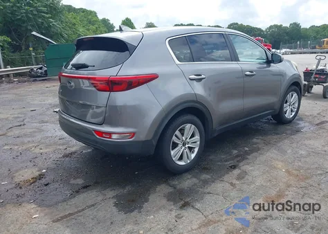 2018 Kia Sportage Lx z USA, uszkodzony, nr VIN KNDPM3AC6J7305105